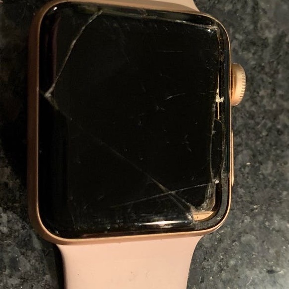 Apple Watch series 3 - Picture 4 of 5